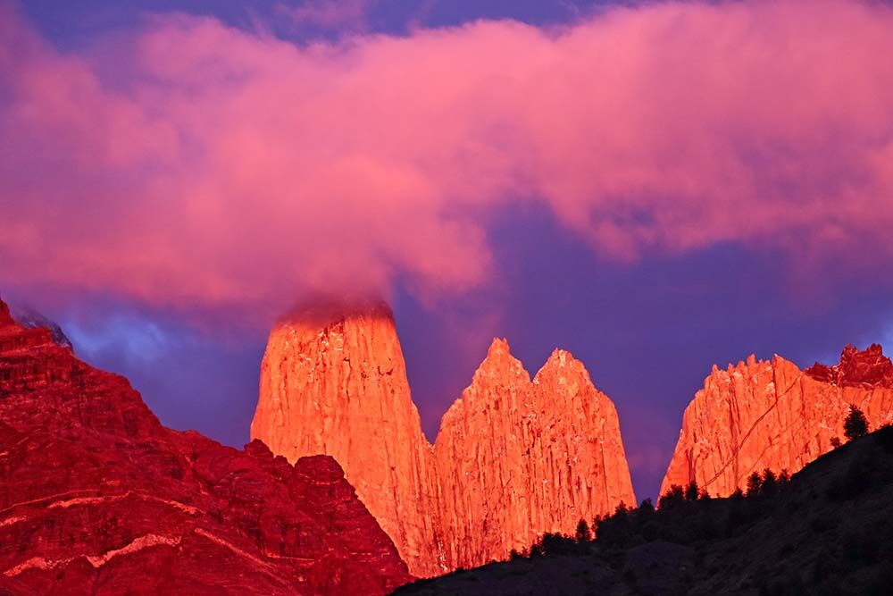 Page 68 - change penguin - Patagonia Sunrise.jpg